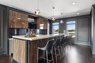 1634 W Surf St, Chicago, IL 60657 - Photo 50
