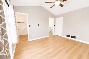 2912 White Thorn Cir, Naperville, IL 60564 - Photo 14