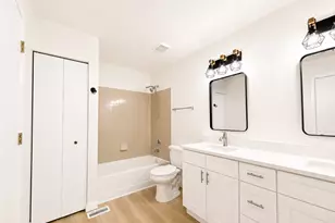 2912 White Thorn Cir, Naperville, IL 60564 - Photo 20