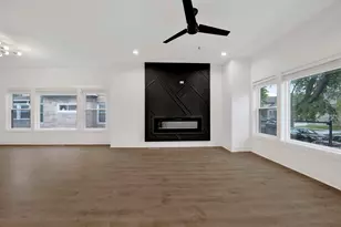 1122 N Latrobe Ave, Chicago, IL 60651 - Photo 4