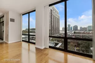233 E 13th St, Chicago, IL 60605 - Photo 8