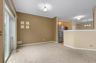 3270 Ronan Dr, Lake in the Hills, IL 60156 - Photo 8