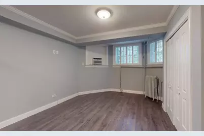 21 E Division Street #GDNN, Chicago, IL 60610 - Photo 2