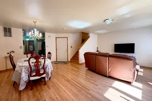 2105 S Tan Ct, Chicago, IL 60616 - Photo 4