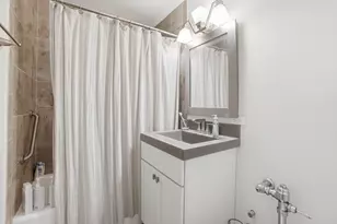 5757 N Sheridan Rd, Chicago, IL 60660 - Photo 10