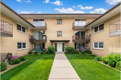 6126 S Kensington Avenue #C, Countryside, IL 60525 - Photo 1