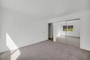 10369 Dearlove Rd, Glenview, IL 60025 - Photo 20