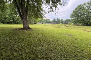 517 Fremont St, Kinmundy, IL 62854 - Photo 4