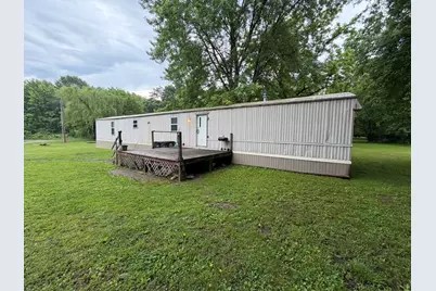 517 Fremont Street, Kinmundy, IL 62854 - Photo 2