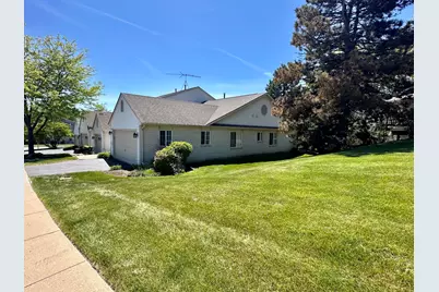 1807 Magnolia Court #1807, McHenry, IL 60051 - Photo 16