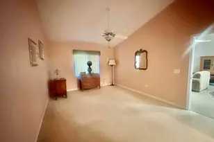 1807 Magnolia Ct, McHenry, IL 60051 - Photo 6