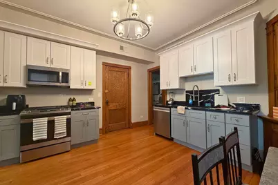 3727 N Lakewood Avenue #2, Chicago, IL 60613 - Photo 4