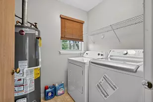 943 Ridgefield Ln, Wheeling, IL 60090 - Photo 22
