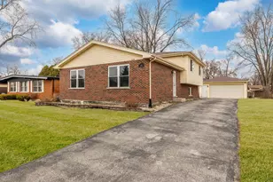 3314 Willow Ln, Markham, IL 60428 - Photo 1