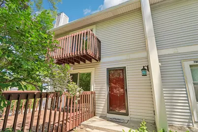 782 Highview Court #C, Antioch, IL 60002 - Photo 2