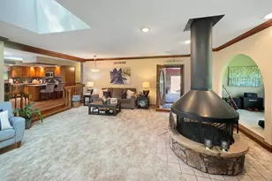 22929 Burnham Ave, Chicago Heights, IL 60411 - Photo 12
