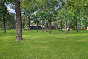 22929 Burnham Ave, Chicago Heights, IL 60411 - Photo 2