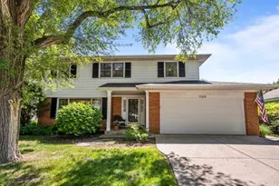 1109 Terrace Ln, Glenview, IL 60025 - Photo 1