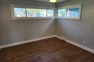 16 N Kenilworth Ave, Mount Prospect, IL 60056 - Photo 16