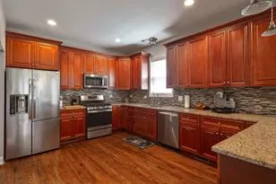 2255 N Avers Ave, Chicago, IL 60647 - Photo 14