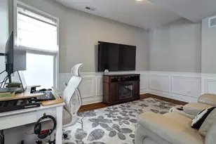2255 N Avers Ave, Chicago, IL 60647 - Photo 12