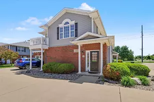 103 Yorkminster Ln, Savoy, IL 61874 - Photo 2