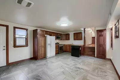 10401 S Trumbull Avenue, Chicago, IL 60655 - Photo 4