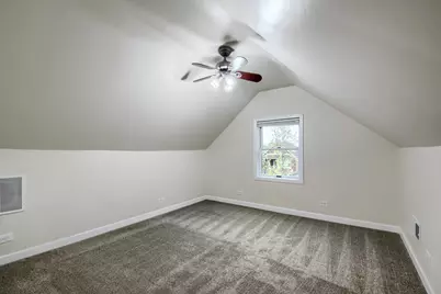10401 S Trumbull Avenue, Chicago, IL 60655 - Photo 8