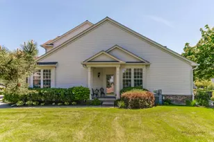 2 Tiverton Ct, Algonquin, IL 60102 - Photo 4