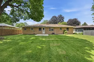 152 Crestwood Dr, East Dundee, IL 60118 - Photo 26