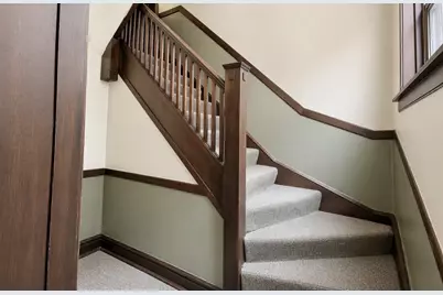 242 S Maple Avenue #1W, Oak Park, IL 60302 - Photo 4
