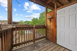 1223 E Hyde Park Blvd, Chicago, IL 60615 - Photo 28
