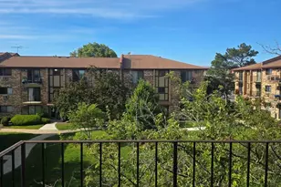 340 Klein Creek Ct, Carol Stream, IL 60188 - Photo 8
