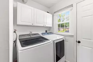 S611 Cedar Ave, Elmhurst, IL 60126 - Photo 10