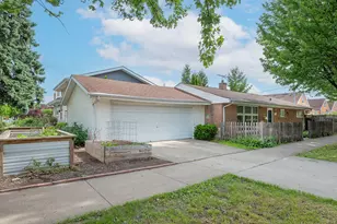 7440 W Everell Ave, Chicago, IL 60631 - Photo 2