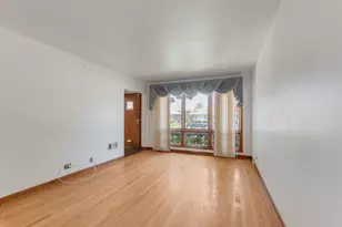 4605 Jerome Ave, Skokie, IL 60076 - Photo 4