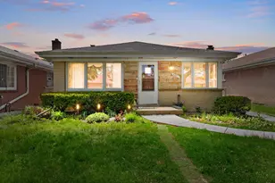 4605 Jerome Ave, Skokie, IL 60076 - Photo 1