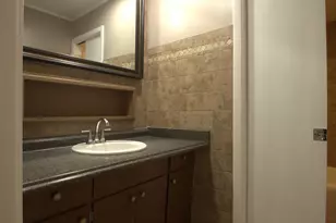 4755 W 101st St, Oak Lawn, IL 60453 - Photo 8