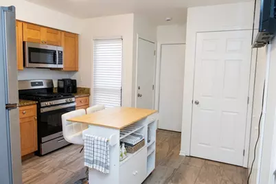 72 S Ruga Court, Addison, IL 60101 - Photo 4