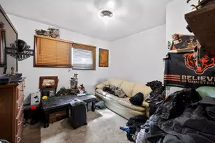 110 W Valley View Dr, McHenry, IL 60051 - Photo 36