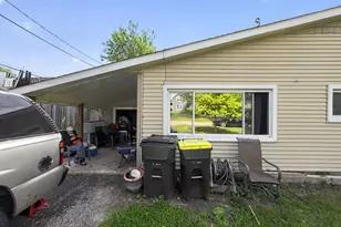 110 W Valley View Dr, McHenry, IL 60051 - Photo 26
