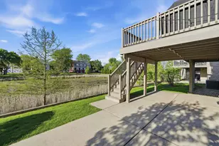 1406 W Rue Paris Pl, Inverness, IL 60067 - Photo 32