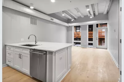 4637 N Ashland Avenue #302, Chicago, IL 60640 - Photo 6