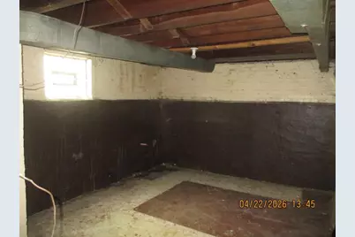 9058 S Jeffery Boulevard, Chicago, IL 60617 - Photo 12