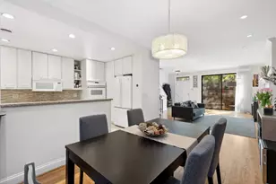 2020 N Cleveland Ave, Chicago, IL 60614 - Photo 8