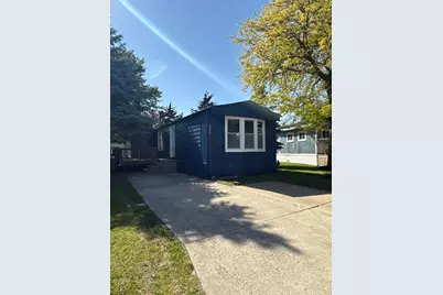 320 Pleasant Terrace, Matteson, IL 60443 - Photo 1