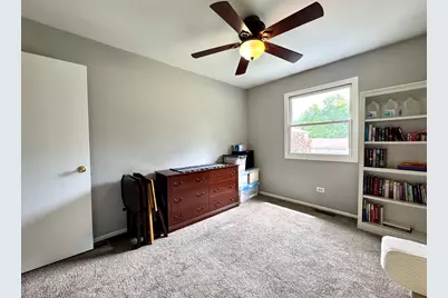 315 Maplewood Drive, Lakemoor, IL 60051 - Photo 24