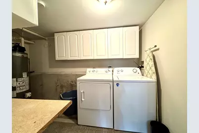 315 Maplewood Drive, Lakemoor, IL 60051 - Photo 32