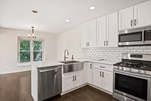 59 Whittington Course, Saint Charles, IL 60174 - Photo 14
