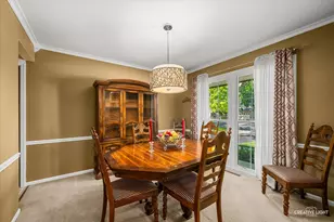 1651 Casa Solana Dr, Wheaton, IL 60189 - Photo 8